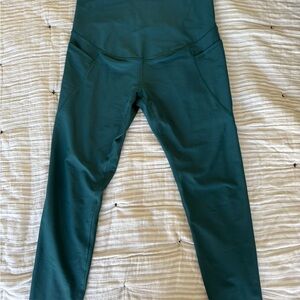 Old Navy Full Panel Maternity Activewear